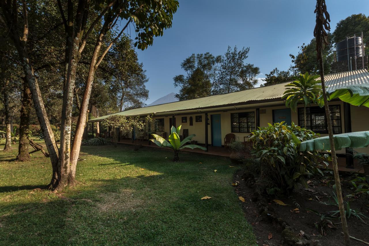 Travellers Rest Hotel Kisoro Exterior photo