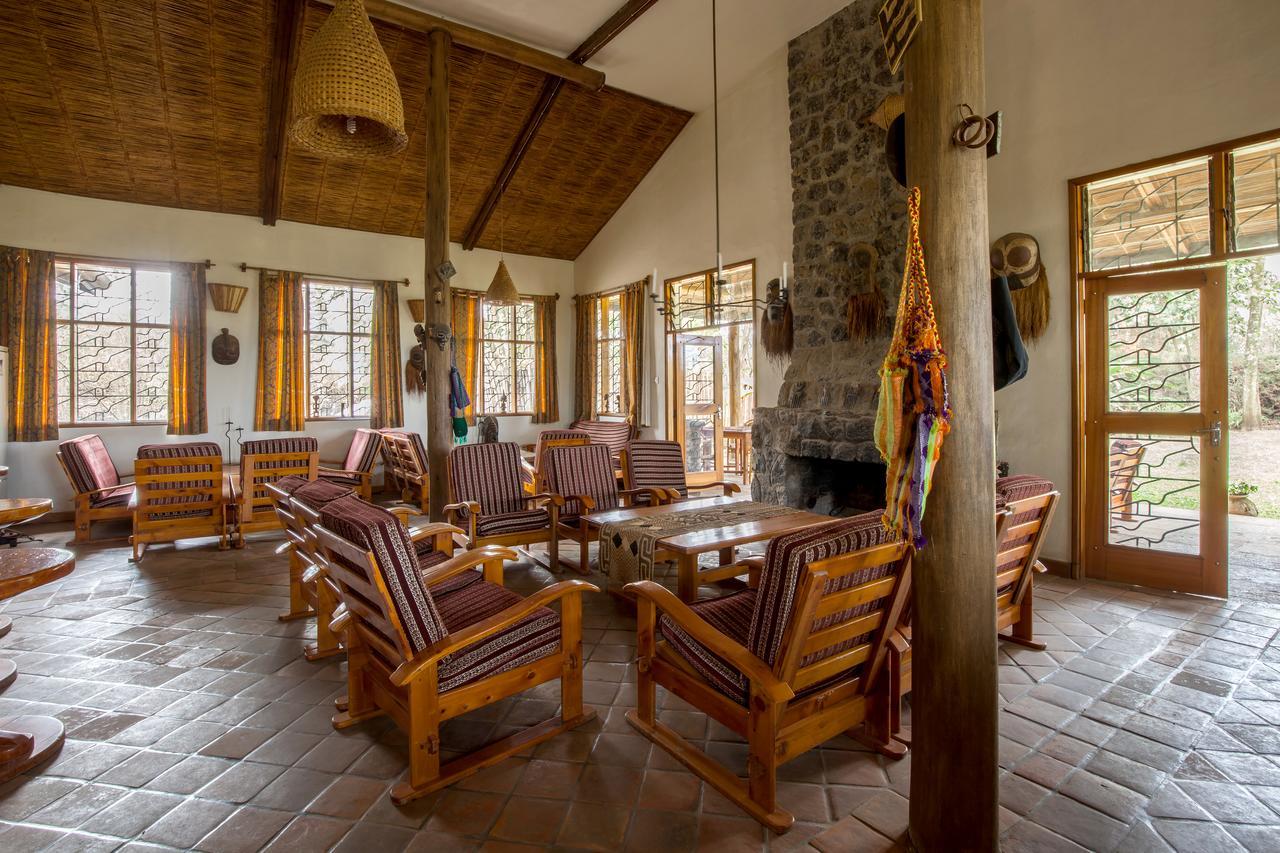 Travellers Rest Hotel Kisoro Exterior photo